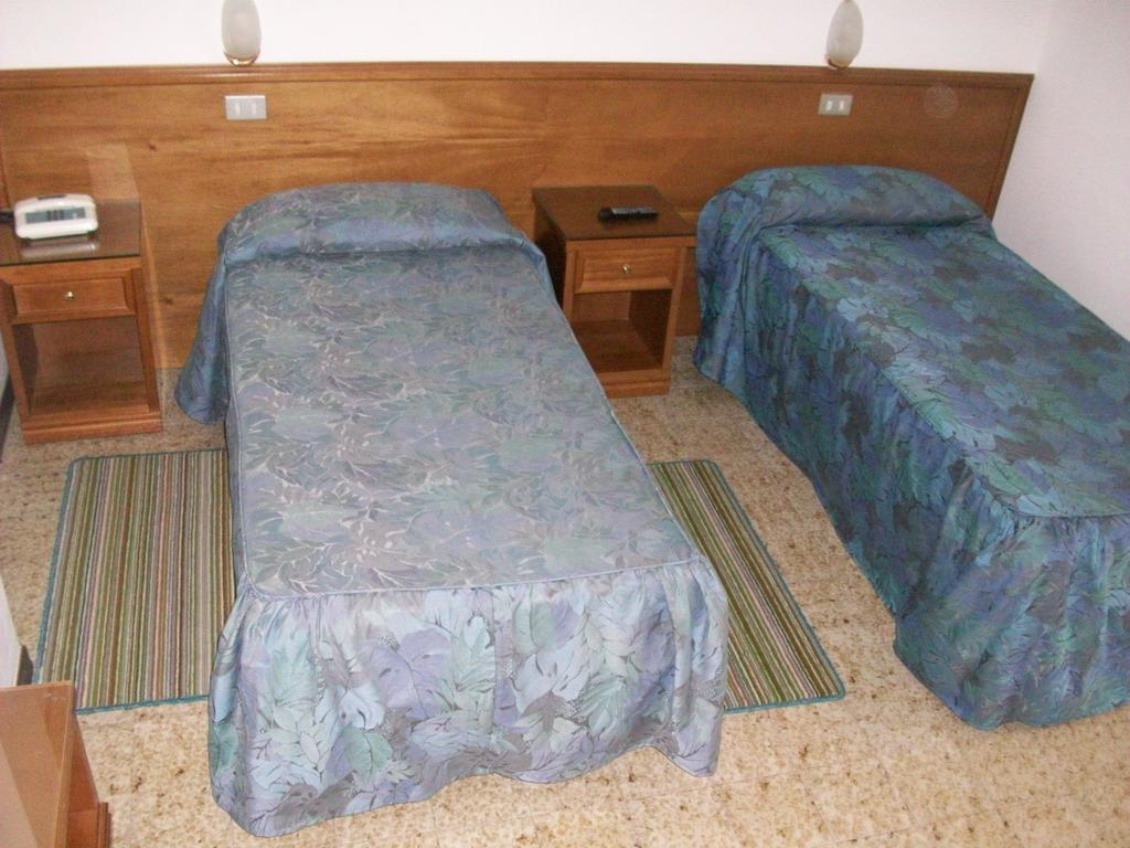 סינאלונגה Hotel Santorotto Di Fabio Terrosi חדר תמונה